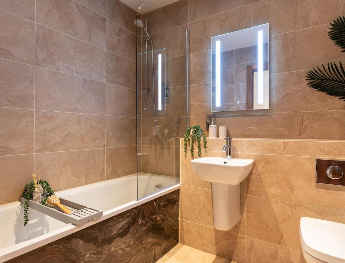 Cropton Lodge At Galtres Retreat Pickering Luaran gambar